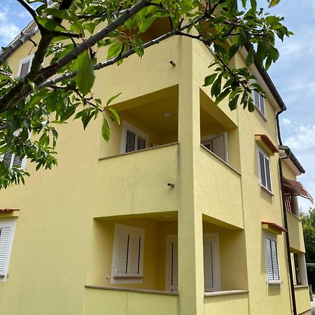 Apartments Luni バスカ エクステリア 写真