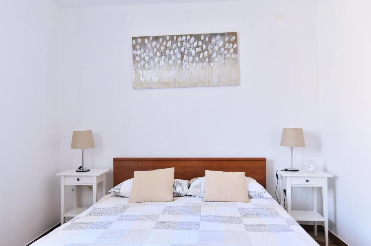 Apartments Luni バスカ エクステリア 写真