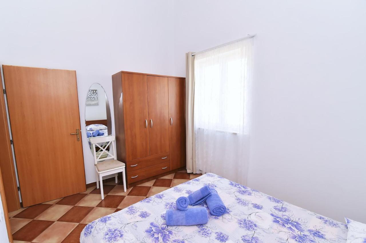 Apartments Luni バスカ エクステリア 写真