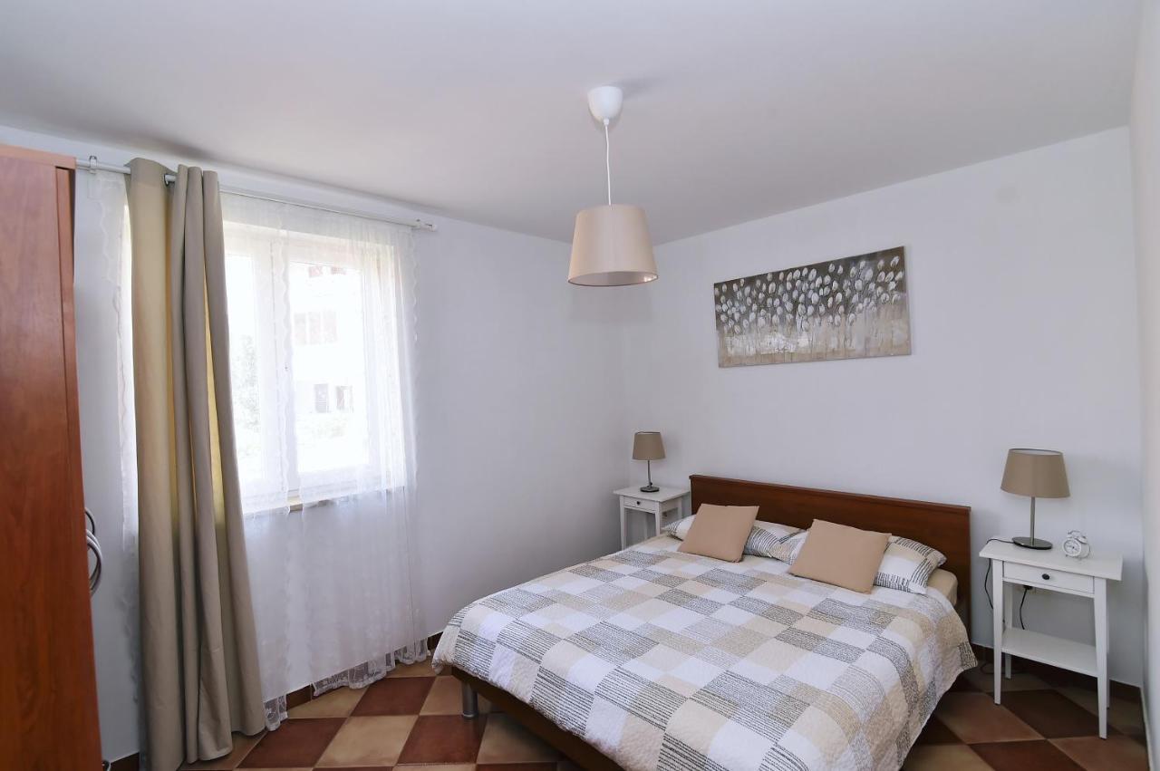 Apartments Luni バスカ エクステリア 写真